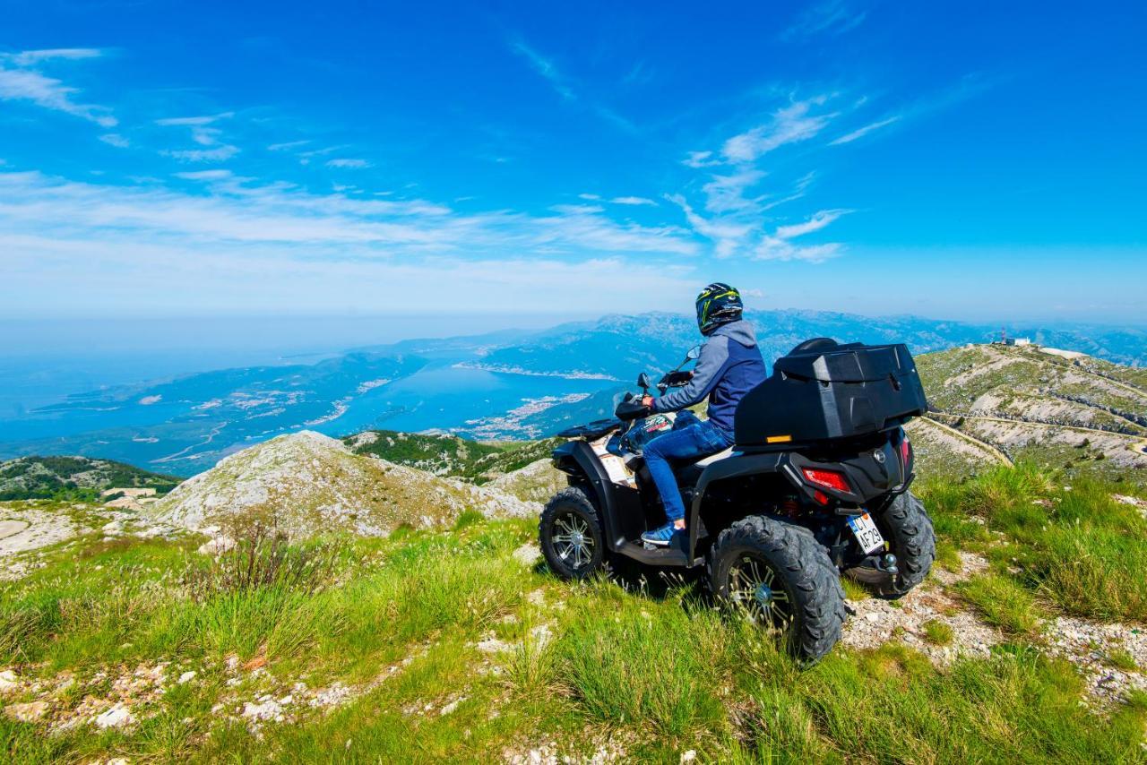 Ethno Village St George Τσέτινιε Εξωτερικό φωτογραφία